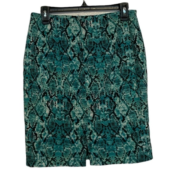 Liz Claiborne Turquoise Snakeskin Mini Skirt Size 6 - Picture 2 of 5